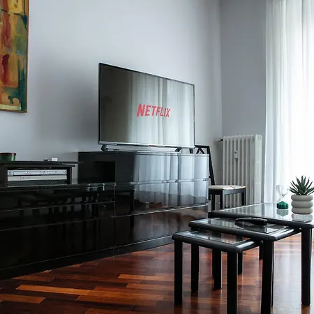 Apartament Elegante Zona Washington Vicino La Metro Mediolan
